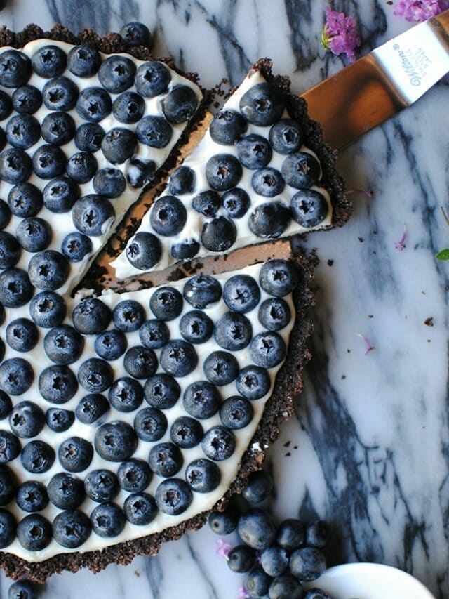 How to Make a Lemon Blueberry Tart