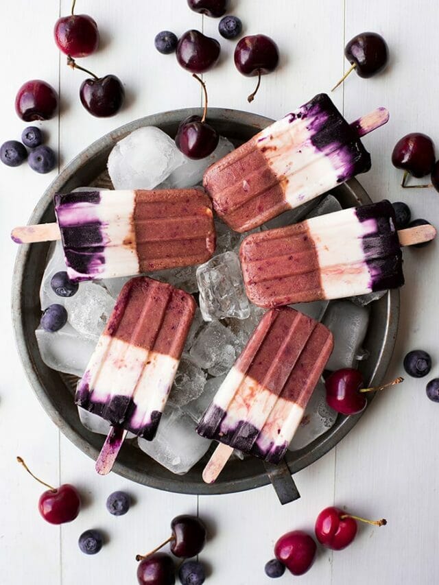 How to Make Red, White, and Blue Popsicles