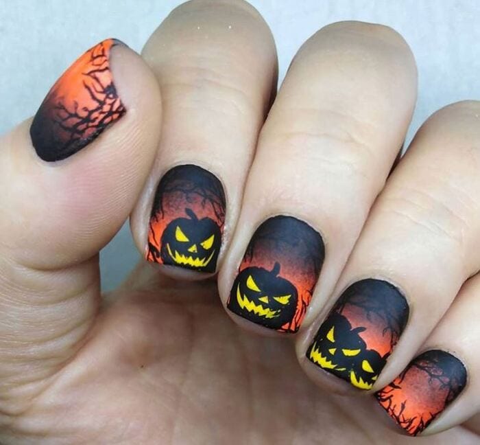 23 Black Halloween Nail Ideas to Try Next | Let's Eat Cake