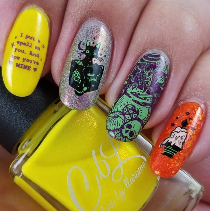 Hocus Pocus Nails - Black Candle