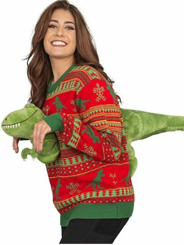 Treat Yo Elf with One of These Funny Ugly Christmas Sweaters