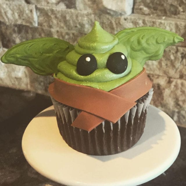 12 Baby Yoda Cupcakes That Are (Almost) Too Cute to Eat - Let's Eat Cake