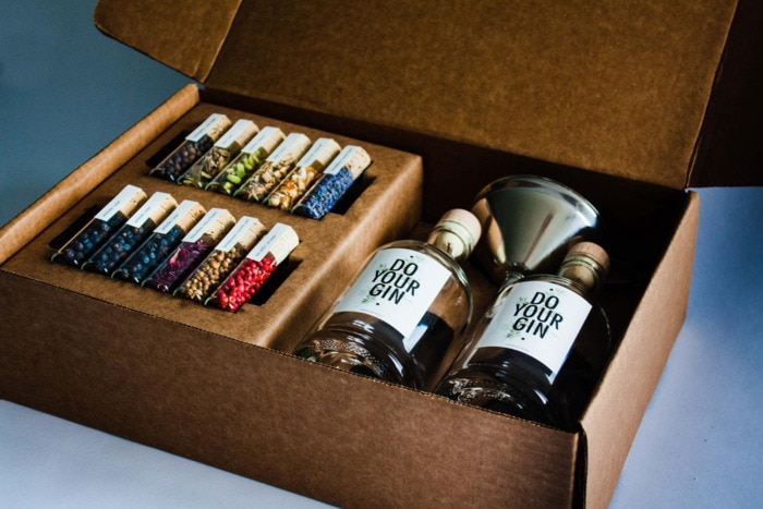 Valentines Day Gifts - DIY gin making kit