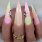 Nail Shapes - stiletto nails