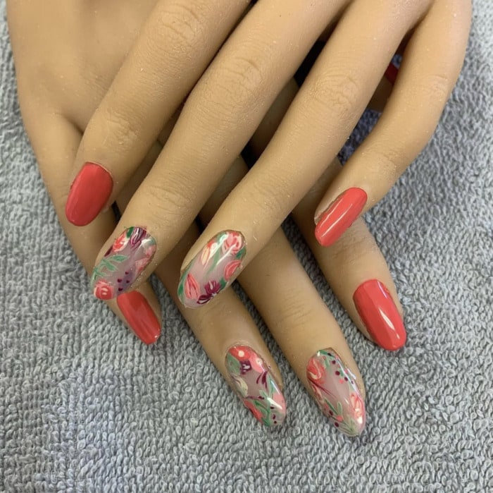 Fall Nail Ideas - abstract autumn nails