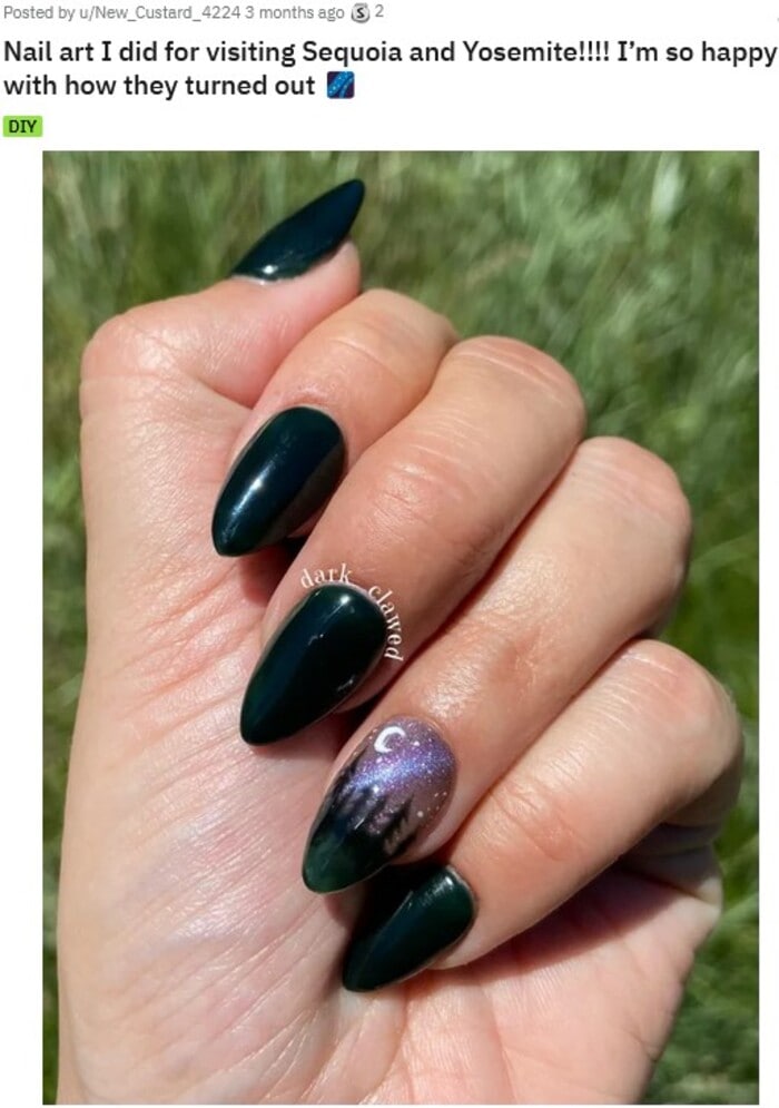 Black Nails - Black Nature Nails