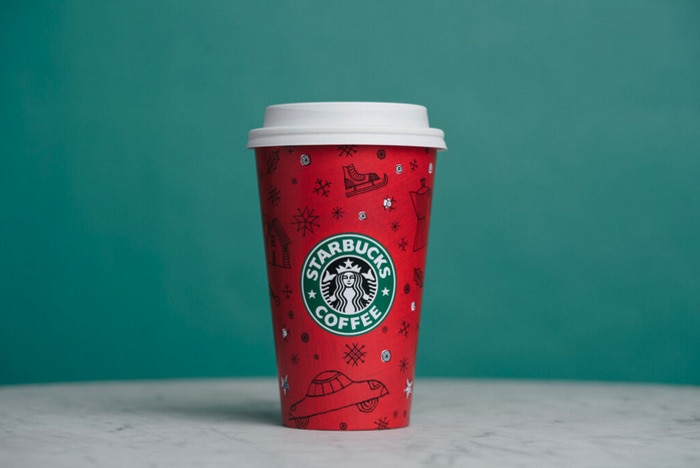 https://www.letseatcake.com/wp-content/uploads/2022/11/Starbucks-Red-Cups-2.jpg