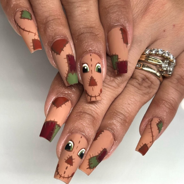 Thanksgiving Nail Art - Scarecrow