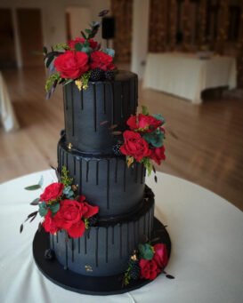 21 Decadent Goth Wedding Cakes For Dark Love - Let's Eat Cake